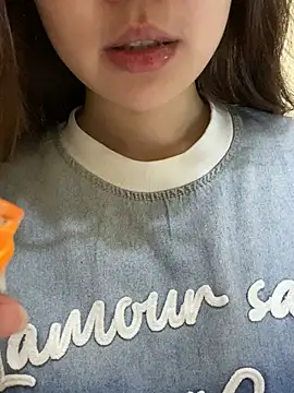 minmin2kk5 online show from 3, 6, 2026