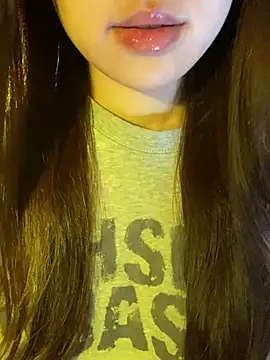 minmin2kk5 online show from 9, 5, 2026