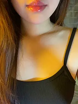 minmin2kk5 online show from 11, 4, 2026