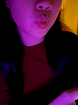 minmin2kk5 online show from 2, 11, 2025