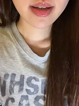 minmin2kk5 online show from 11, 7, 2026