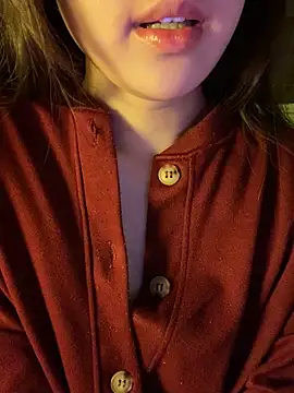 minmin2kk5 online show from 14, 3, 2026