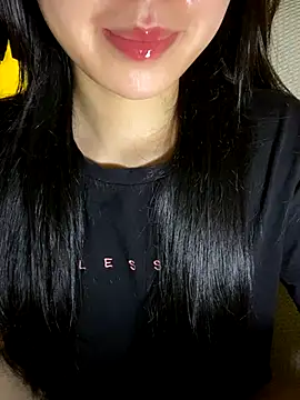 minmin2kk5 online show from 2, 12, 2025