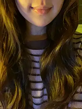 minmin2kk5 online show from 7, 3, 2026