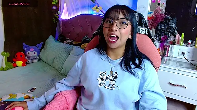 Littlerouse  online show from 17, 2, 2025