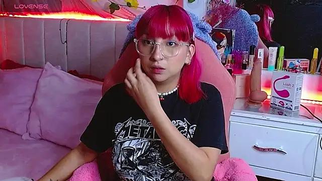 Littlerouse  online show from 6, 10, 2025