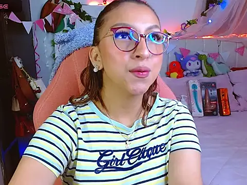Littlerouse  online show from 22, 7, 2026