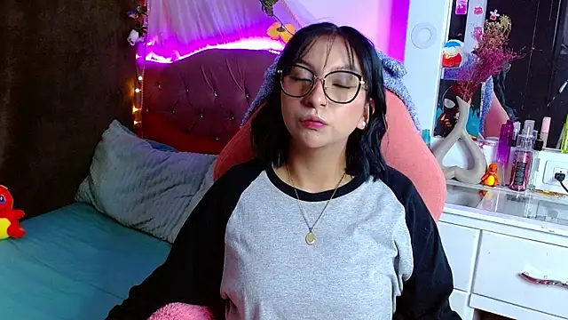 Littlerouse  online show from 23, 3, 2025