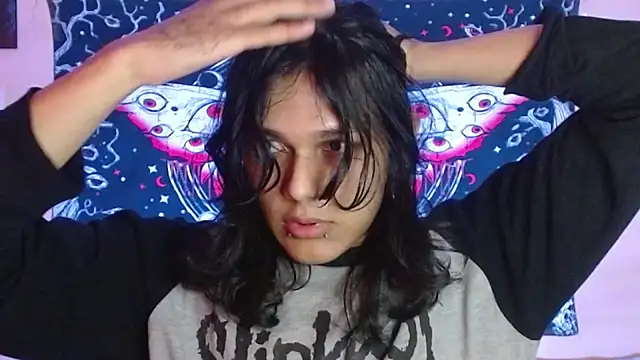 Snapshot of daiki_sx chatting on 6, 10, 2025 daiki sx online show from 6, 10, 2025