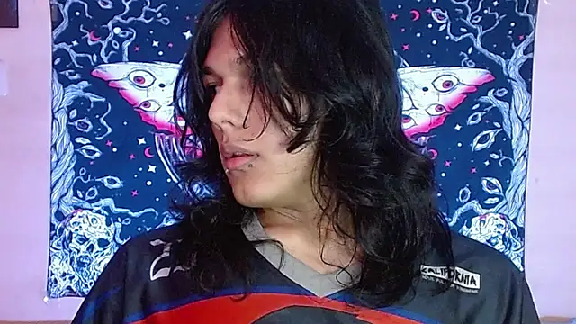 Snapshot of daiki_sx chatting on 5, 10, 2025 daiki sx online show from 5, 10, 2025