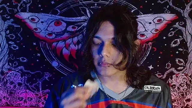 Snapshot of daiki_sx chatting on 5, 2, 2025 daiki sx online show from 5, 2, 2025