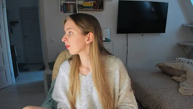 violet blue eyes online show from 8, 10, 2025