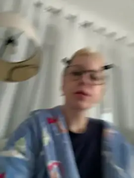 Livewithlucy online show from 6, 2, 2026