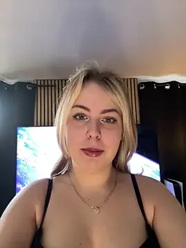 Livewithlucy online show from 10, 3, 2025