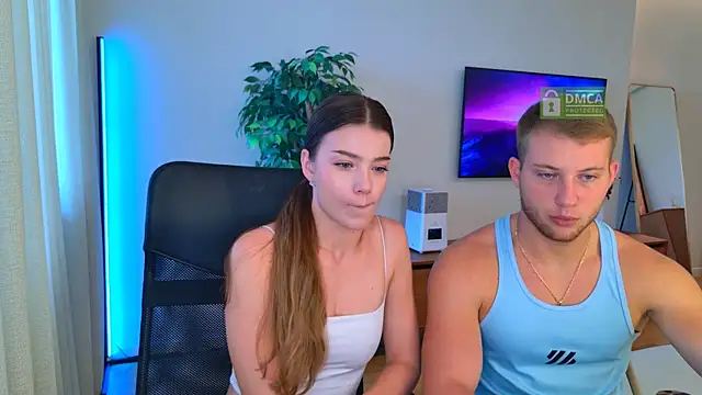 Jony and Jessica online show from 12, 6, 2026