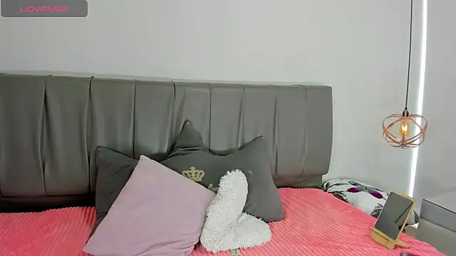 Cherllynn online show from 25, 10, 2025