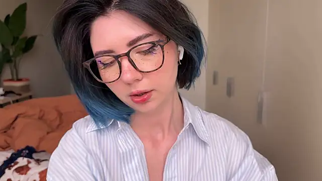 Snapshot of _vixenp chatting on 1, 6, 2026 vixenp online show from 1, 6, 2026