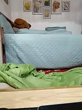 cream1299 online show from 28, 11, 2025