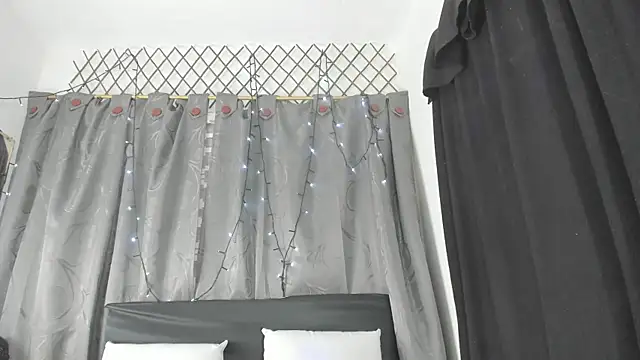 eva1saenz online show from 27, 11, 2025