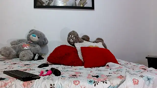 Snapshot of camilavagina24 chatting on 23, 2, 2026 camilavagina24 online show from 23, 2, 2026