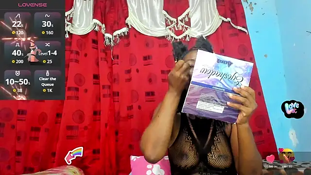 Sandyhamilttoon online show from 1, 11, 2025