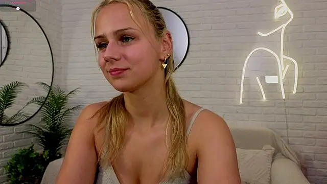 Wendy D0ll online show from 31, 3, 2026