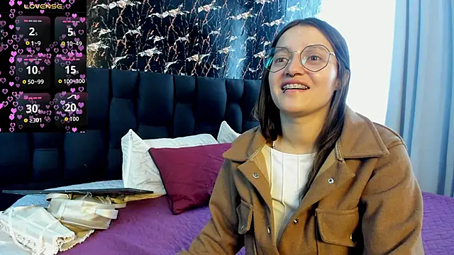 Snapshot of Elecktra_sweet chatting on 9, 10, 2025 Elecktra sweet online show from 9, 10, 2025