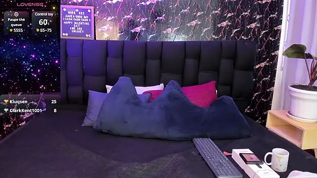 Snapshot of Elecktra_sweet chatting on 4, 3, 2025 Elecktra sweet online show from 4, 3, 2025