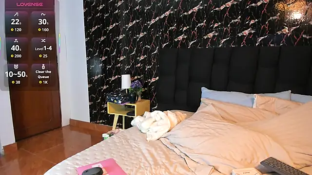 Snapshot of Elecktra_sweet chatting on 27, 10, 2025 Elecktra sweet online show from 27, 10, 2025