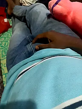 bangaloresexyguy online show from 4, 12, 2025