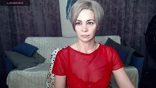 Blonde lola444 online show from 18, 12, 2024