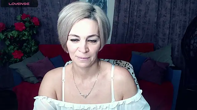 Blonde lola444 online show from 8, 1, 2025