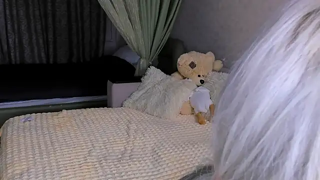 Sweeet Barbie online show from 4, 12, 2025