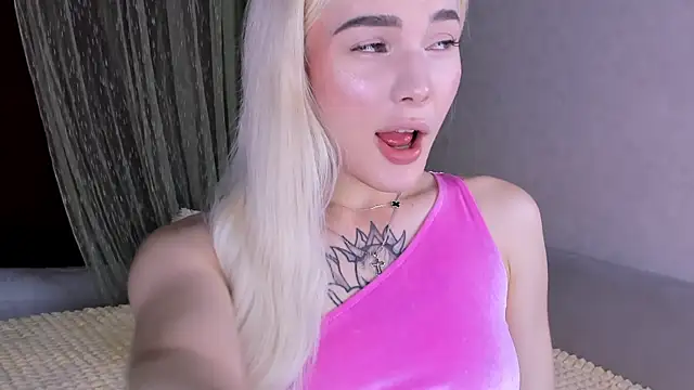 Sweeet Barbie online show from 26, 4, 2026