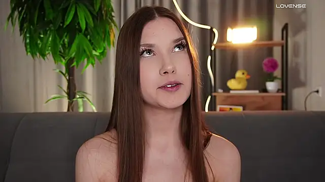 Snapshot of _Eva_Lee chatting on 22, 3, 2025 Eva Lee online show from 22, 3, 2025