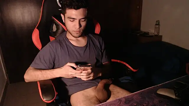 Snapshot of pattcam chatting on 10, 9, 2025 pattcam online show from 10, 9, 2025