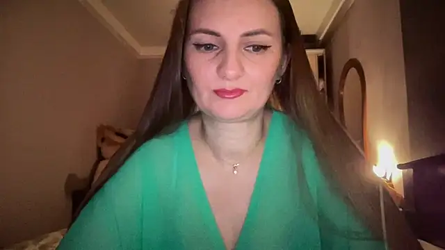 Snapshot of Viola_sweet chatting on 7, 6, 2026 Viola sweet online show from 7, 6, 2026