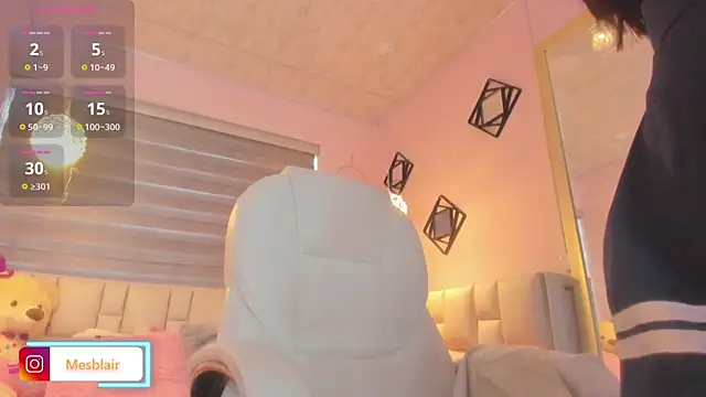 blair   mester online show from 17, 10, 2025