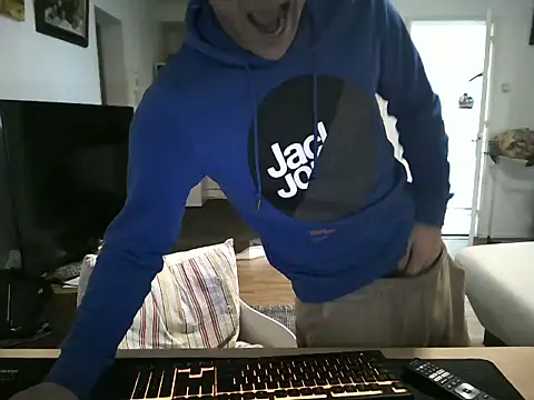 mihaimichael online show from 13, 4, 2026