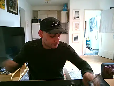 mihaimichael online show from 4, 5, 2026