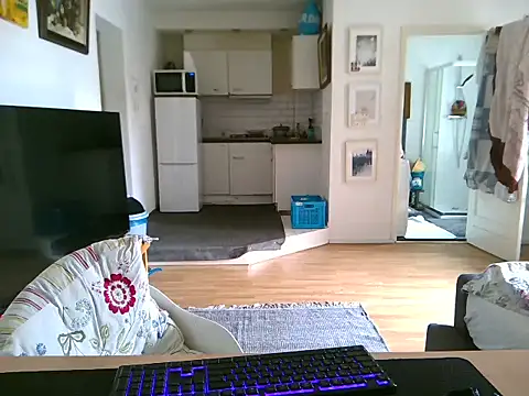 mihaimichael online show from 8, 5, 2026
