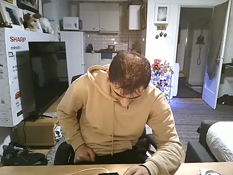 mihaimichael online show from 28, 10, 2025