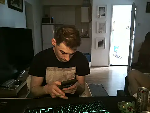 mihaimichael online show from 3, 5, 2026