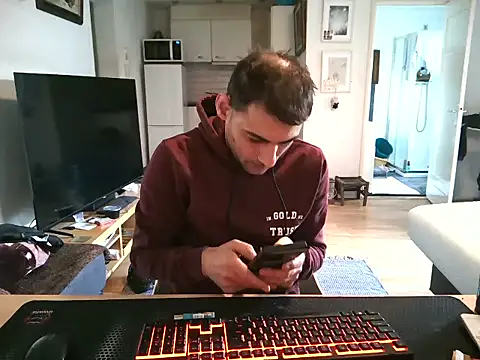 mihaimichael online show from 31, 3, 2026