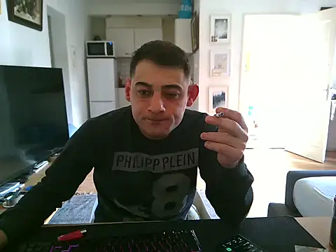 mihaimichael online show from 2, 5, 2026