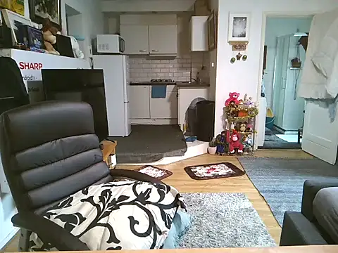 mihaimichael online show from 29, 10, 2025