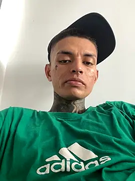 Snapshot of Herem369 chatting on 20, 12, 2025 Herem369 online show from 20, 12, 2025