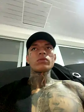 Snapshot of Herem369 chatting on 2, 12, 2025 Herem369 online show from 2, 12, 2025