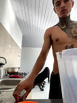 Snapshot of Herem369 chatting on 3, 12, 2025 Herem369 online show from 3, 12, 2025