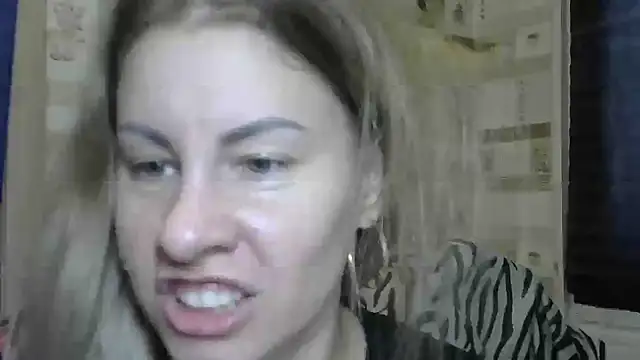 TherestlessKitty online show from 2, 10, 2025